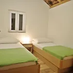 Mareta - In A Stone House Apartment *