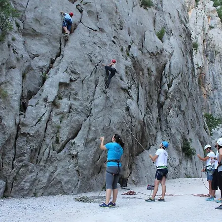 Mareta - In A Stone House * Seline