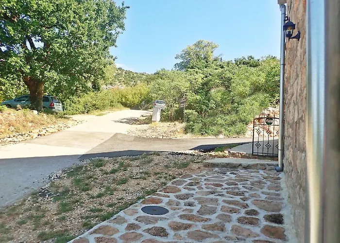 Mareta - In A Stone House Apartament