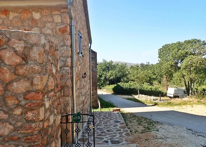 Apartament Mareta - In A Stone House *